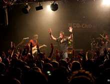 Voller NCO Club in Hall